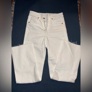 Zara white cropped jean